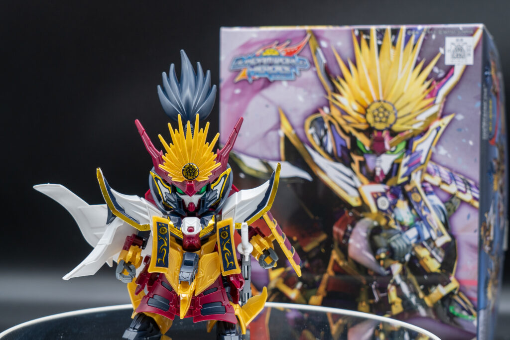 SDW HEROES 信長ガンダムエピオン　素組の完成度もかなり高いのがわかるだろう。色分けや造詣の細かさなどパッケージと遜色ない出来栄え。