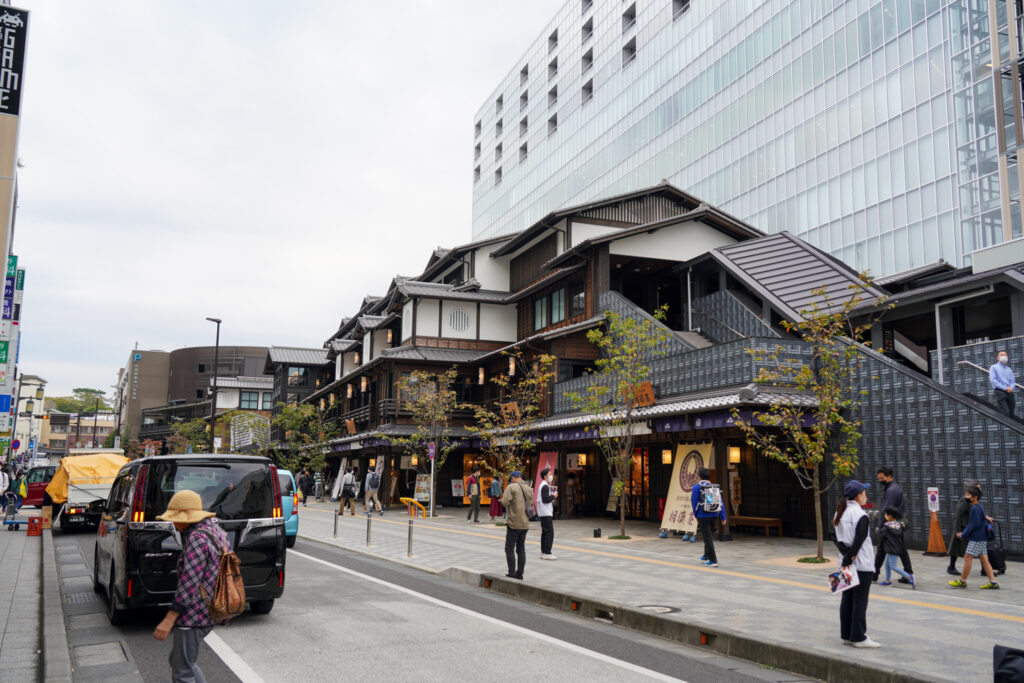 とてもきれいになった小田原駅周辺