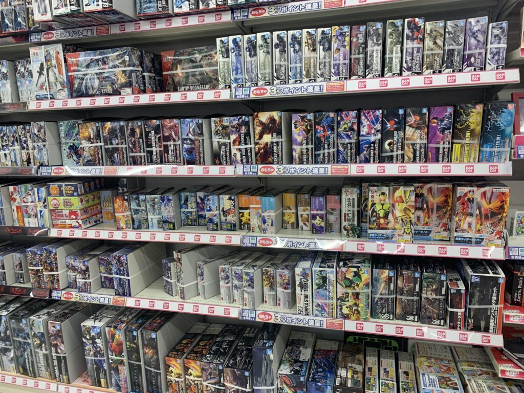新商品もおいてあるお店でした。