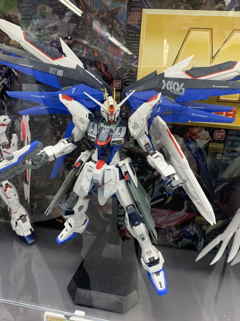 大井町ヤマダ電機展示品　エールストライクガンダム