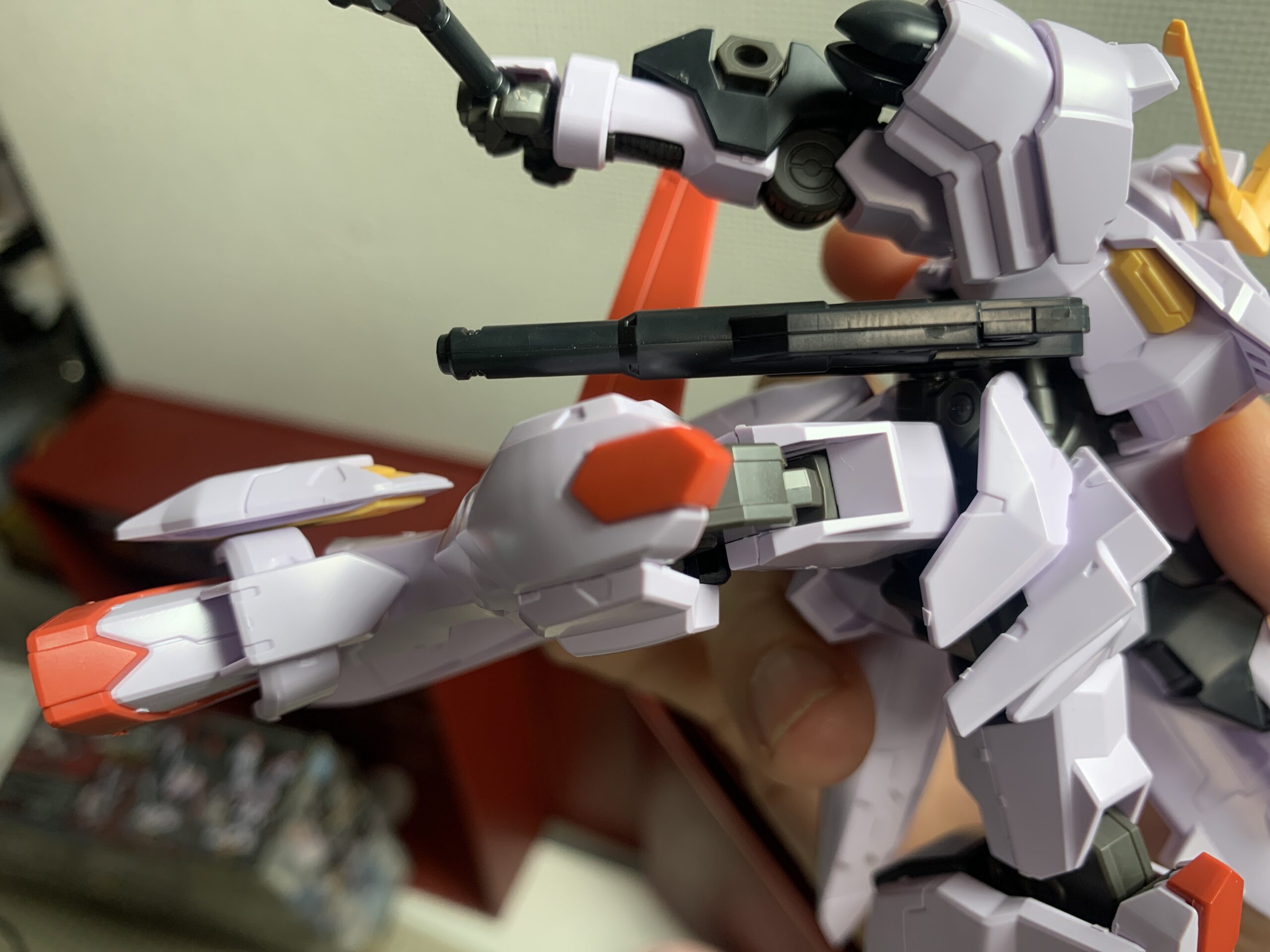 武器合わせ目 ガンダム端白星