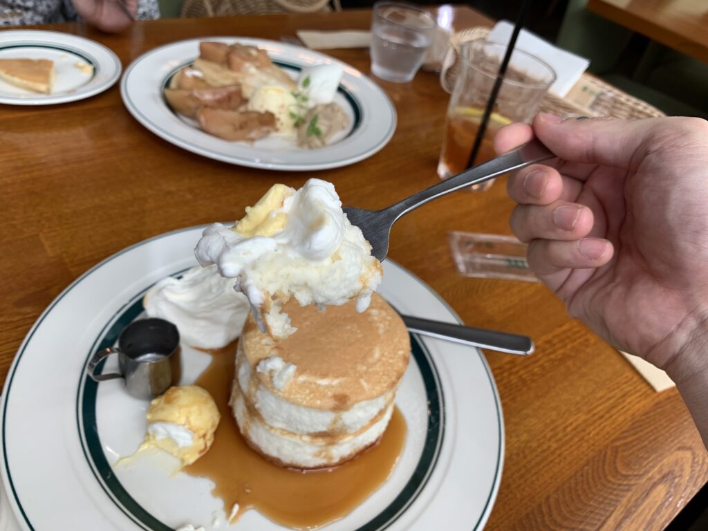 生クリームパンケーキ