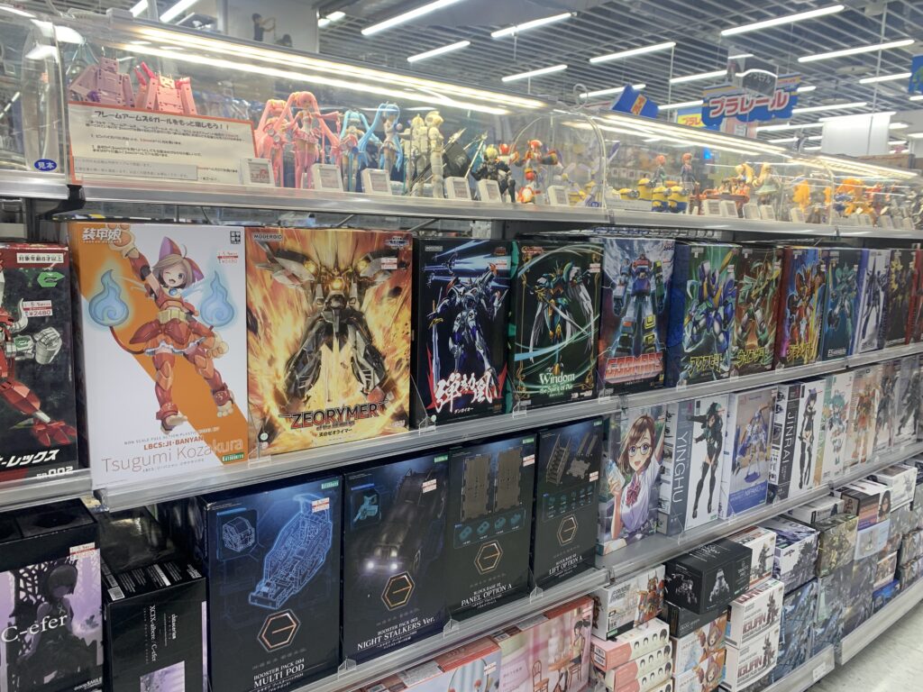 ガンプラ以外も豊富