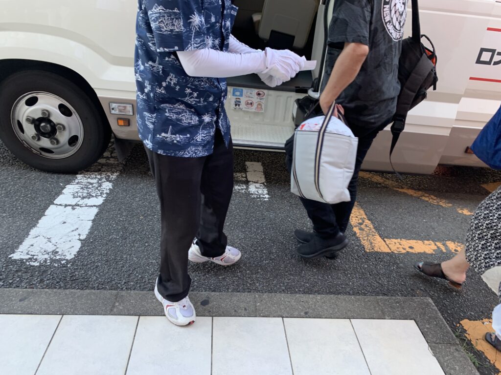 帰りにチケットを渡せば乗せてくれる