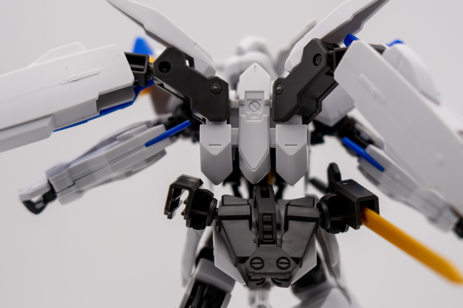 HGガンダムバエル　素組レビュー　廃部の画像