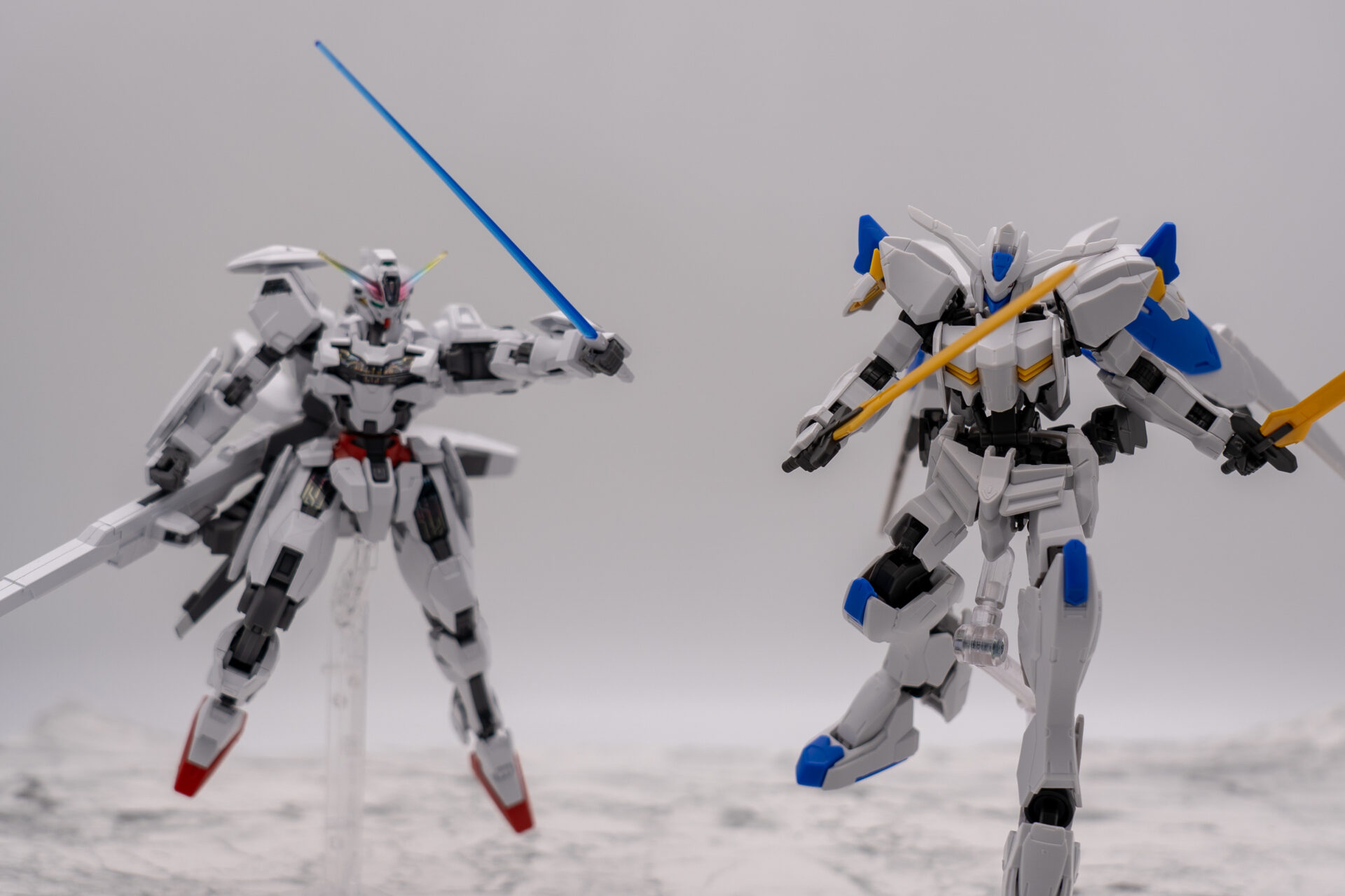 HGガンダムバエル　素組レビュー　キャリバーンとの比較