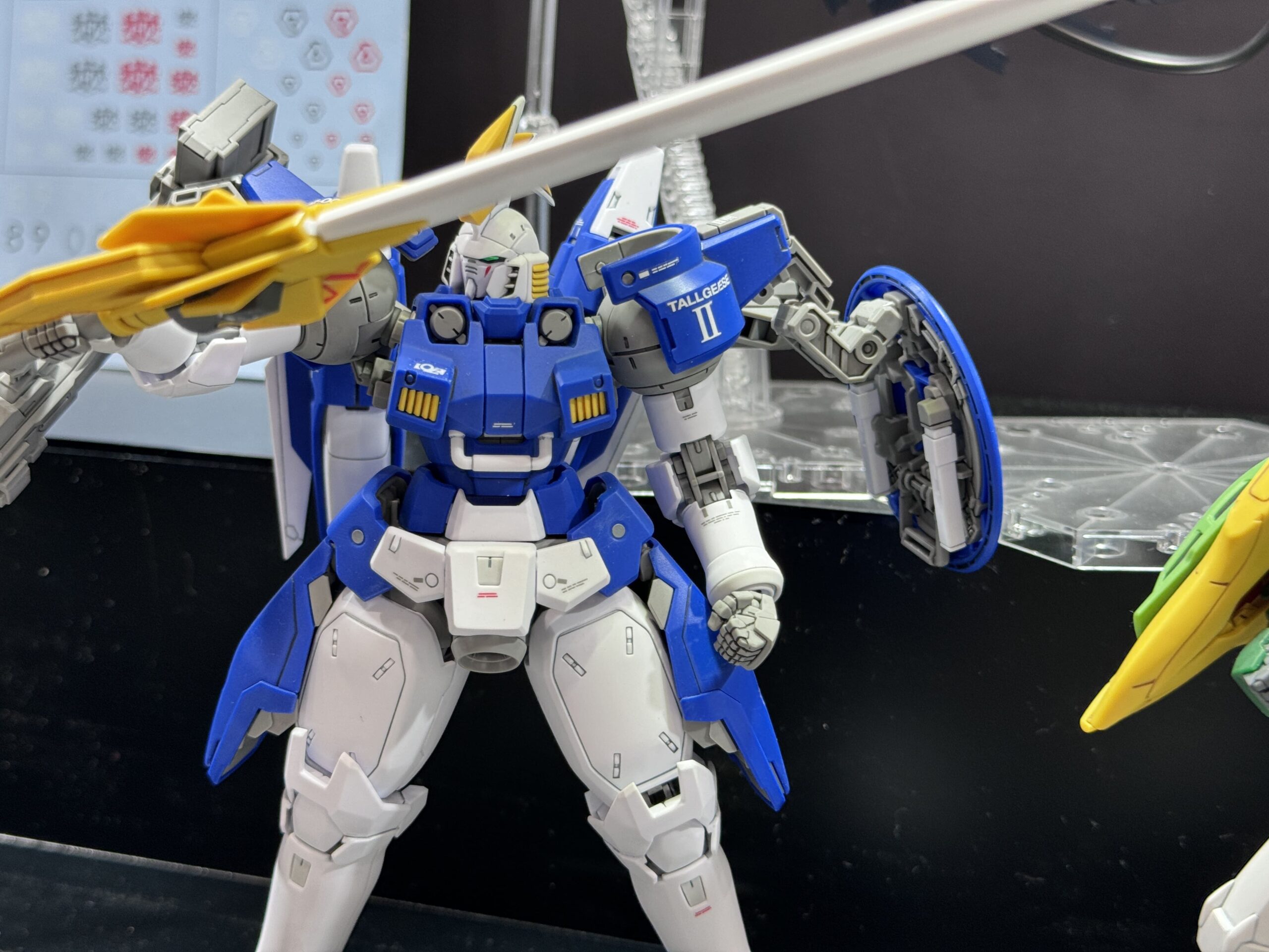 トールギスも登場