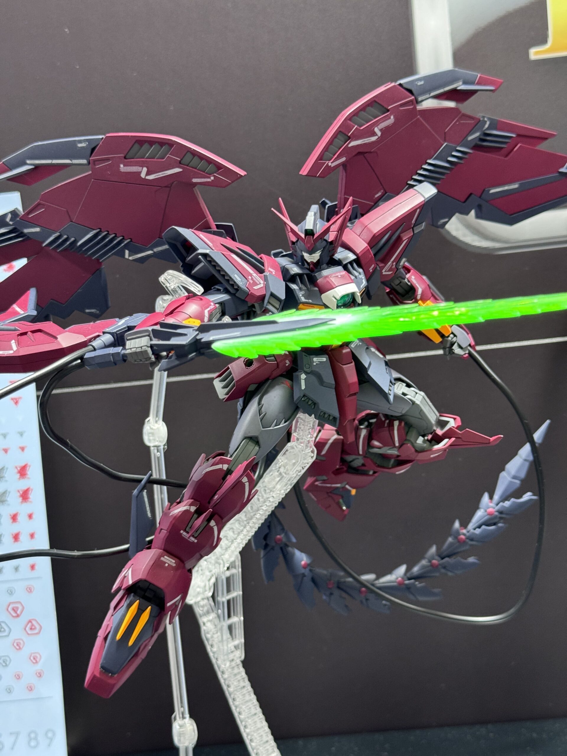 ガンダムエピオン登場